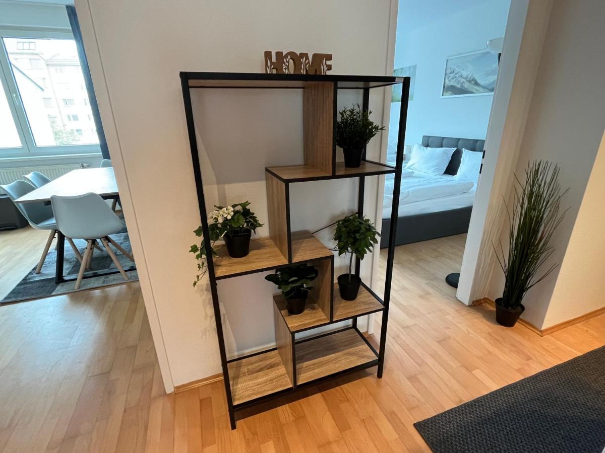 Cool Schonbrunn Apt 2Br Apartment Виена Екстериор снимка
